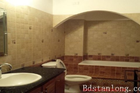 4 bedrooms Villa in Tay Ho, Ha Noi, No. 8742 10