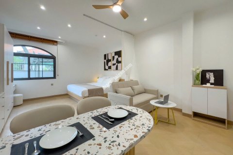 Studio Apartment in Thu Duc, Ho Chi Minh, No. 25980 3