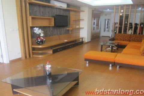 3 bedrooms Apartment in Tay Ho, Ha Noi, No. 7758 10