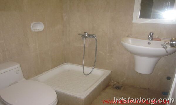 3 bedrooms Apartment in Tay Ho, Ha Noi, Vietnam No. 7758