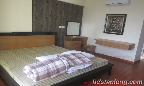 3 bedrooms Apartment in Tay Ho, Ha Noi, Vietnam No. 7758