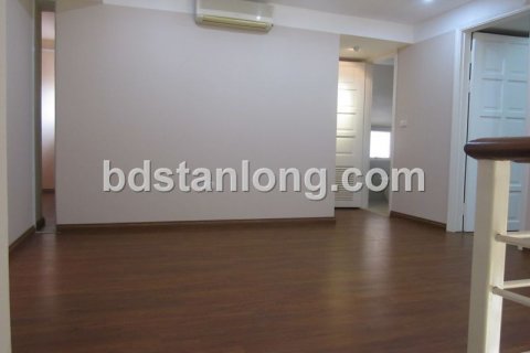 4 bedrooms Apartment in Tay Ho, Ha Noi, No. 7757 5