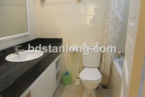 4 bedrooms Apartment in Tay Ho, Ha Noi, No. 7757 4