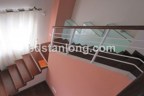 4 bedrooms Apartment in Tay Ho, Ha Noi, No. 7757 7
