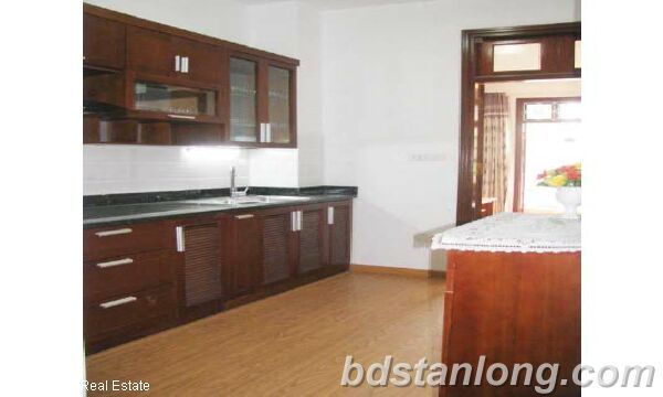 Квартира с 1 спальней в Бадинь, Ханой, Вьетнам № 7410