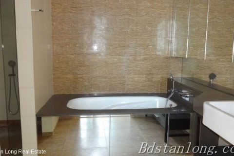 Квартира с 4 спальнями в Каузяй, Ханой ,  № 7160 7